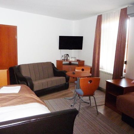 Sobe Rooms Aleksandar Ni Eksteriør billede